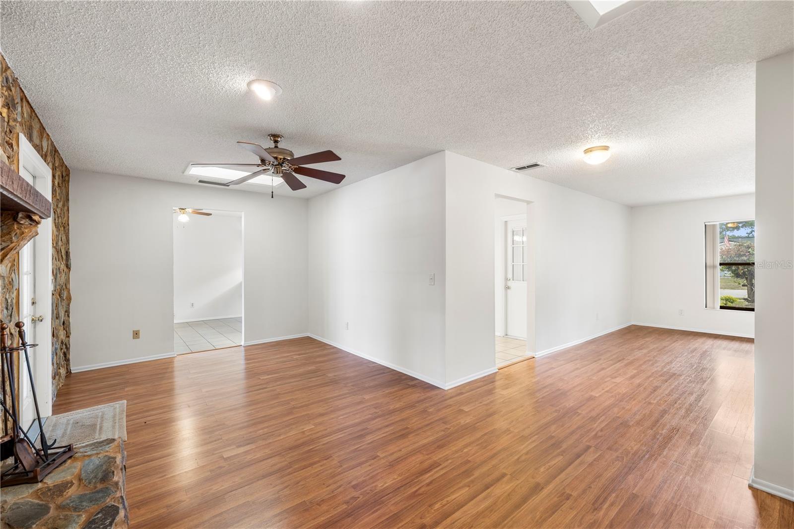 1855 KIM ACRES LN, DOVER, FL, 33527
