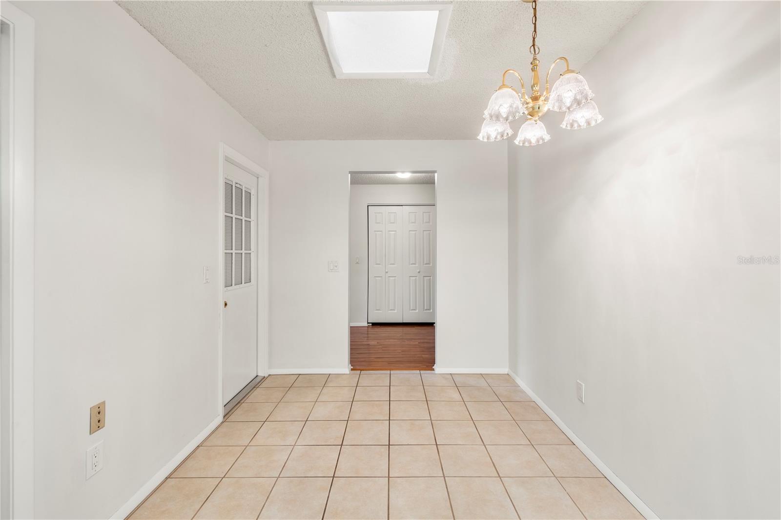 1855 KIM ACRES LN, DOVER, FL, 33527