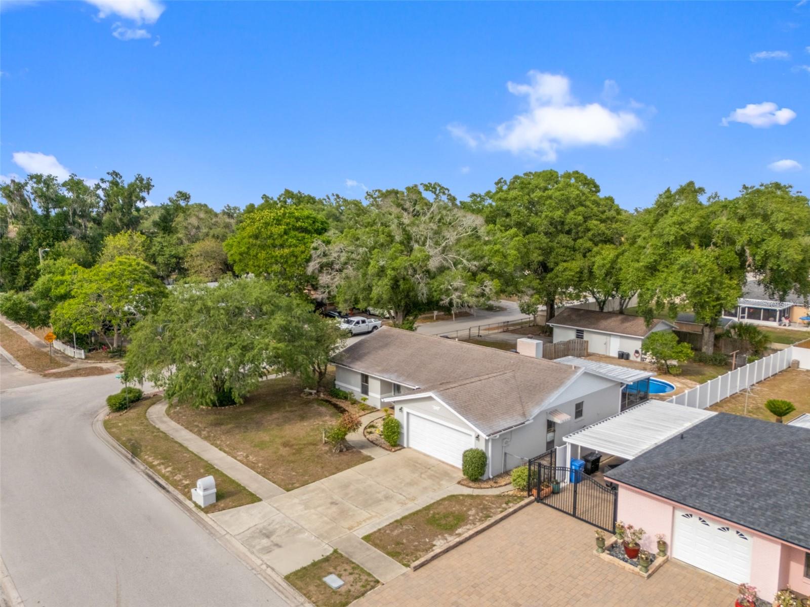 1855 KIM ACRES LN, DOVER, FL, 33527
