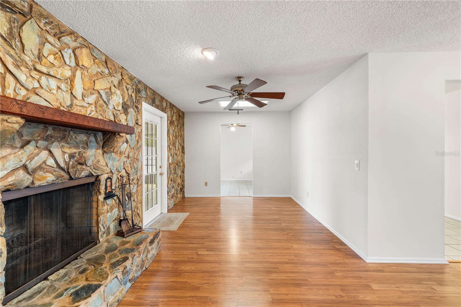 1855 KIM ACRES LN, DOVER, FL, 33527
