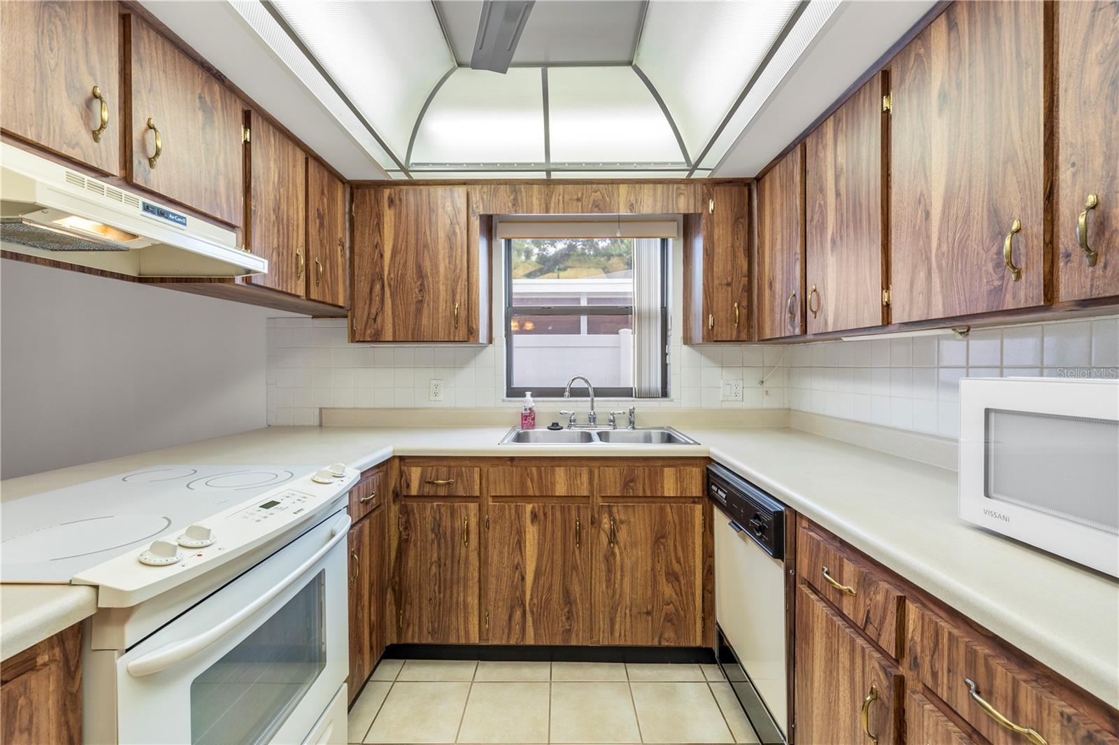 1855 KIM ACRES LN, DOVER, FL, 33527