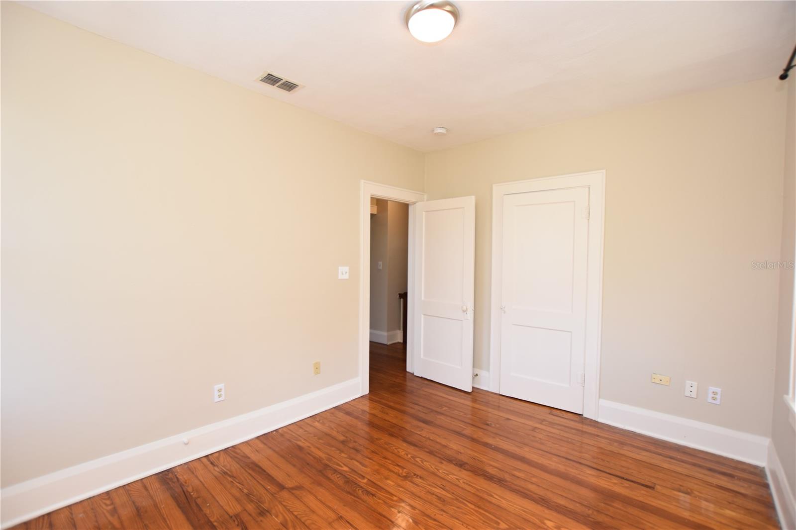 709 1/2 PARK HILL AVE, LAKELAND, FL, 33801