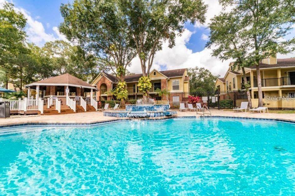 8633 FANCY FINCH DR #201, TAMPA, FL, 33614