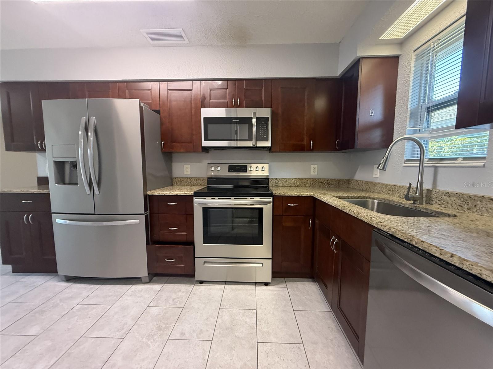 1348 FRIEND AVE, CLEARWATER, FL, 33756