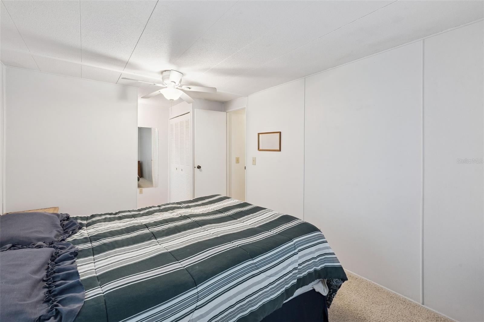 102 PARKLAND DR, EUSTIS, FL, 32726