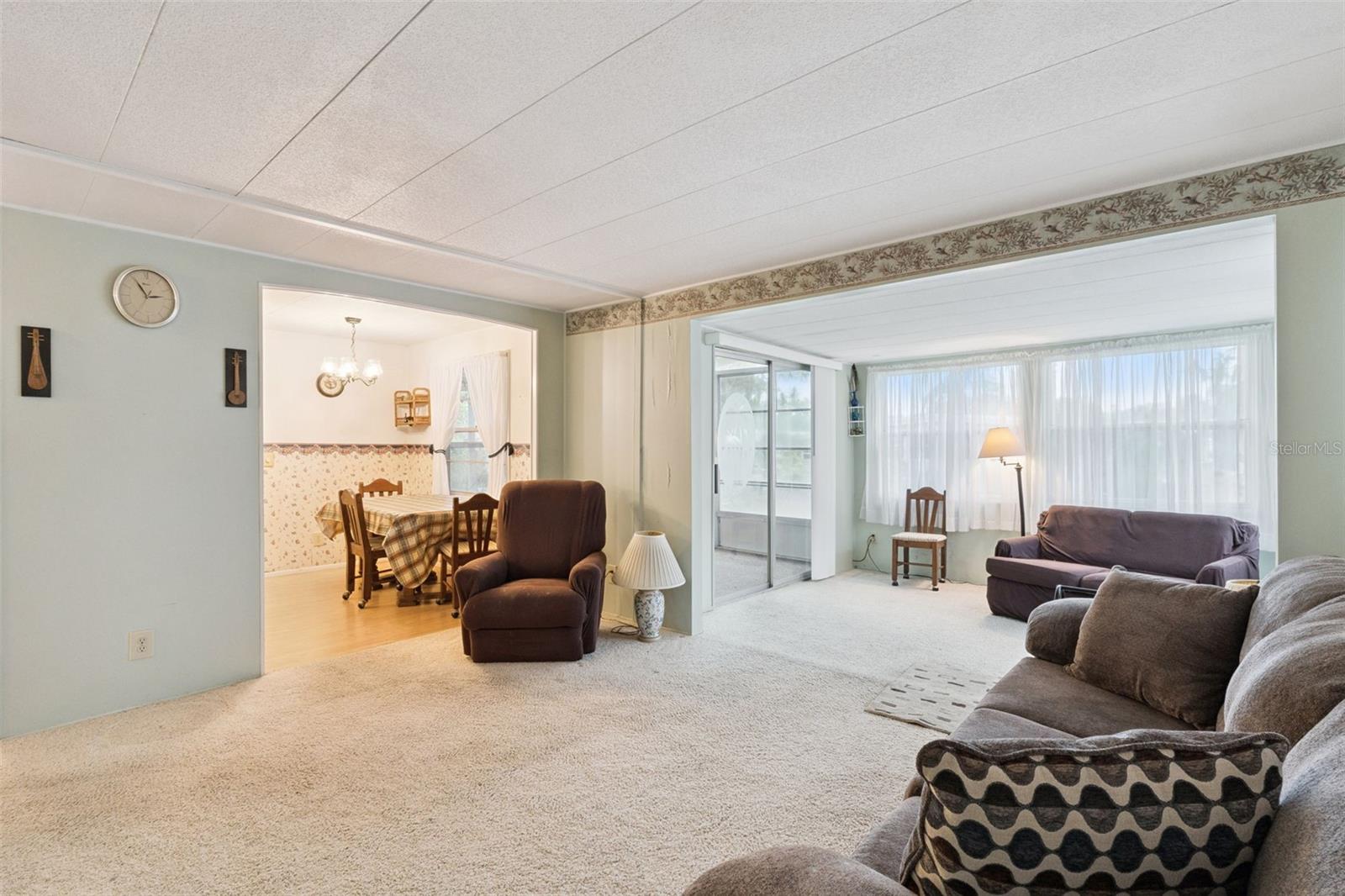 102 PARKLAND DR, EUSTIS, FL, 32726