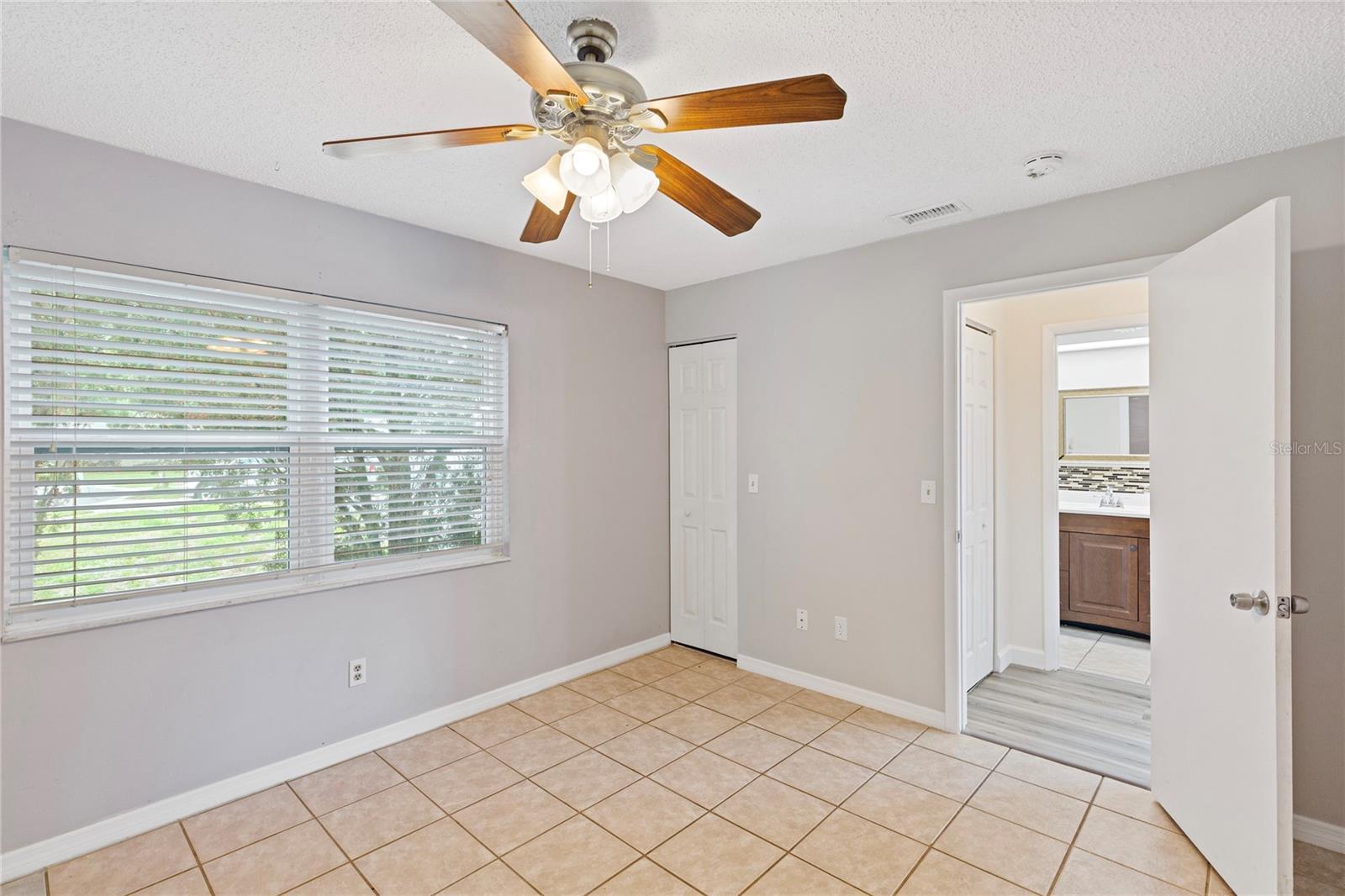 2331 NEWTON DR, PALM HARBOR, FL, 34683