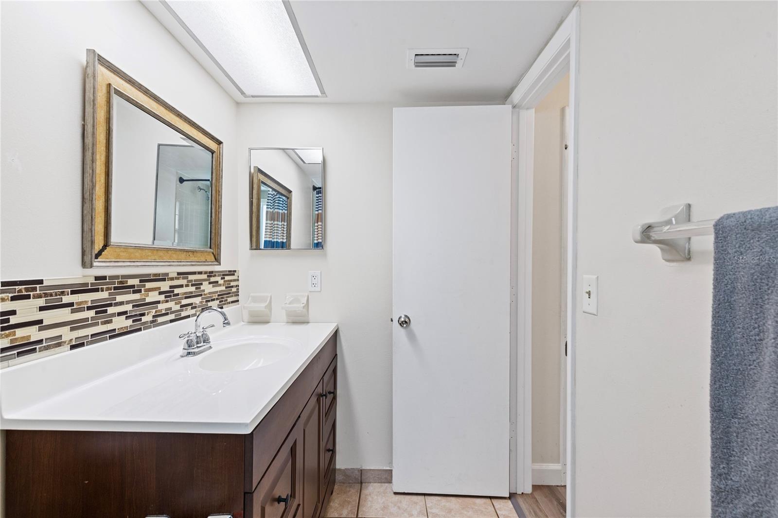 2331 NEWTON DR, PALM HARBOR, FL, 34683