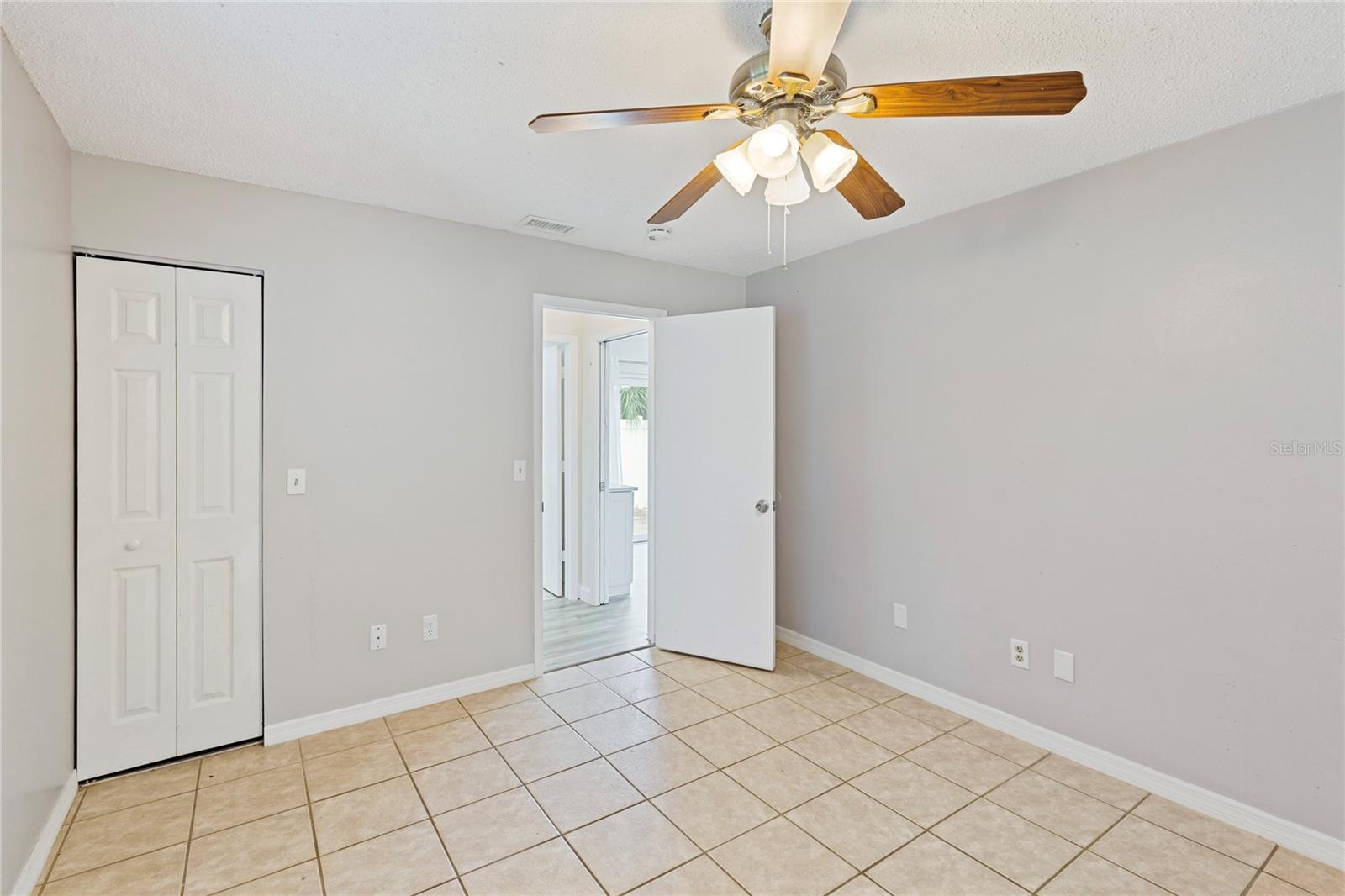2331 NEWTON DR, PALM HARBOR, FL, 34683