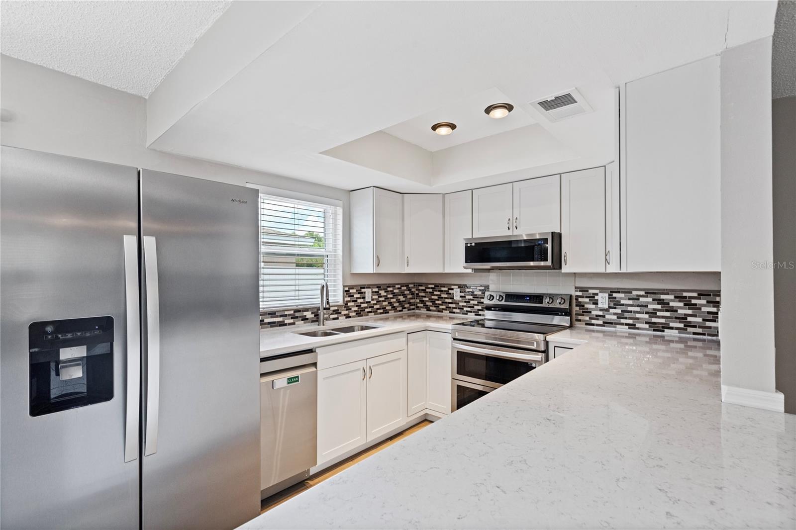 2331 NEWTON DR, PALM HARBOR, FL, 34683