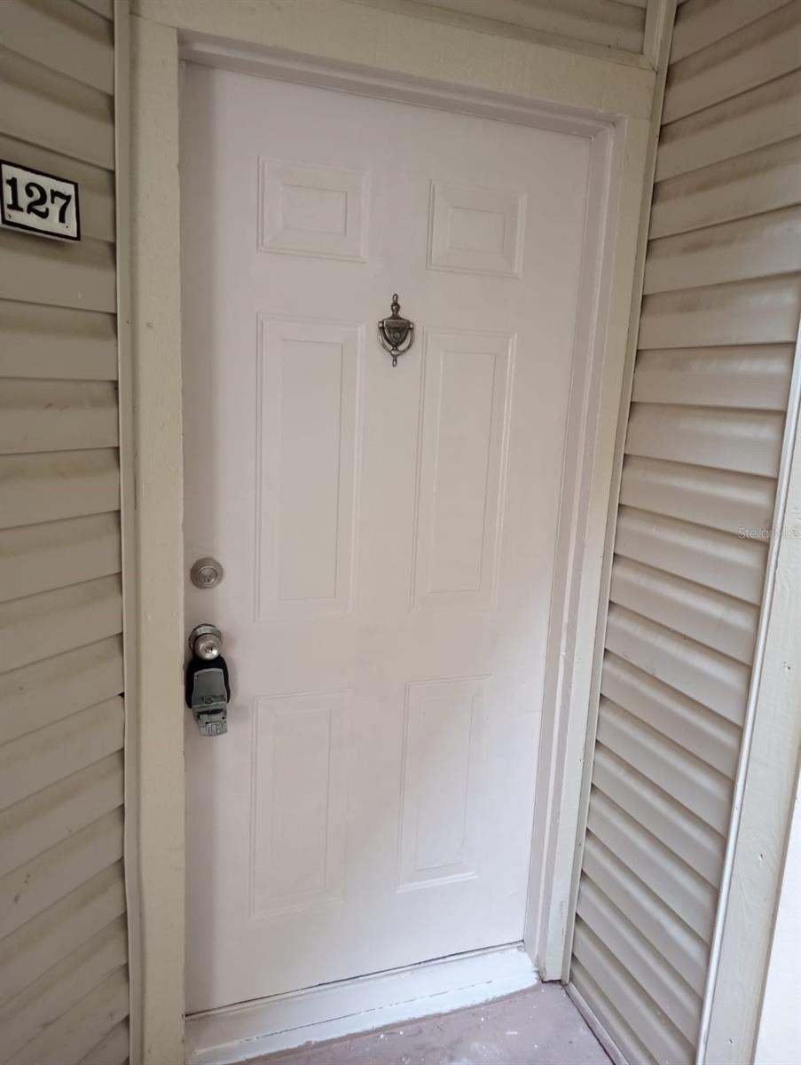 1948 LAKE ATRIUMS CIR #127, ORLANDO, FL, 32839