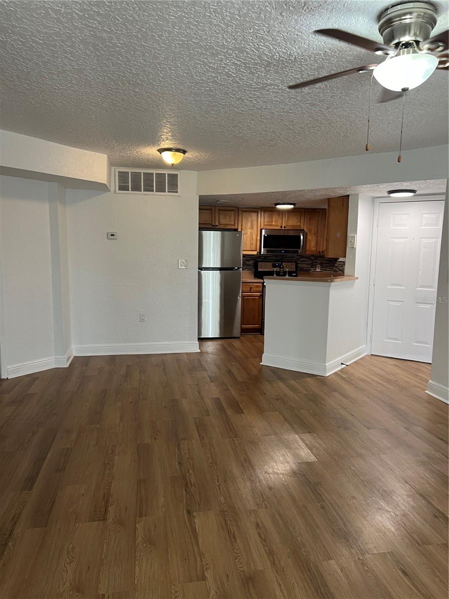 1948 LAKE ATRIUMS CIR #127, ORLANDO, FL, 32839