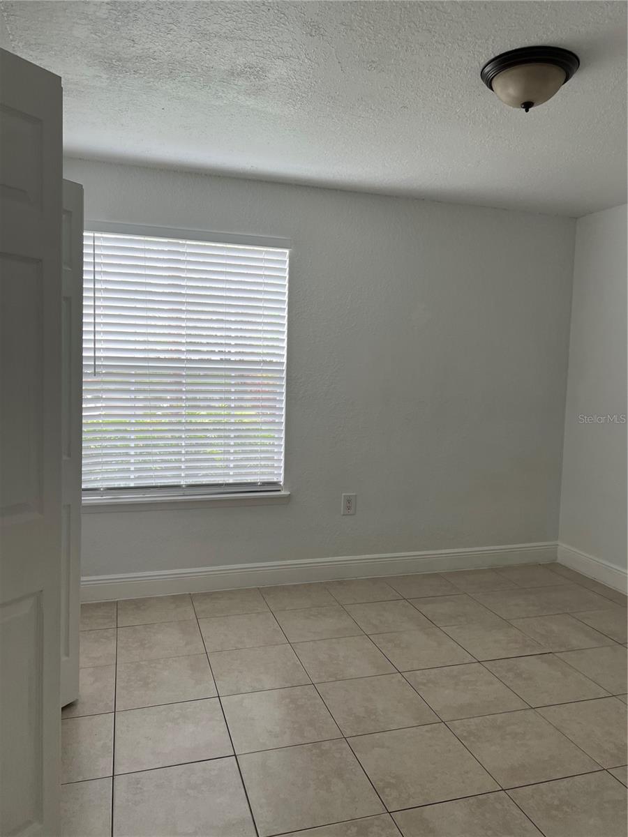 1948 LAKE ATRIUMS CIR #127, ORLANDO, FL, 32839