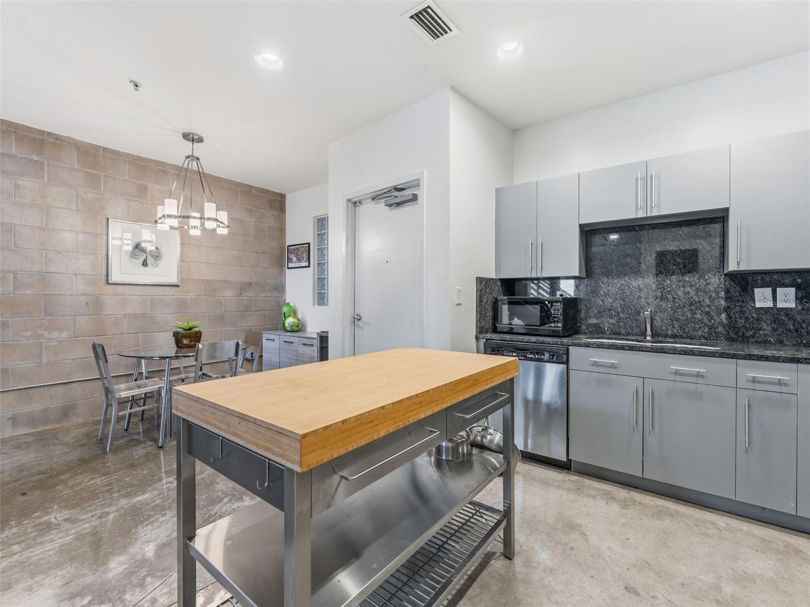 5008 S MACDILL AVE #16, TAMPA, FL, 33611