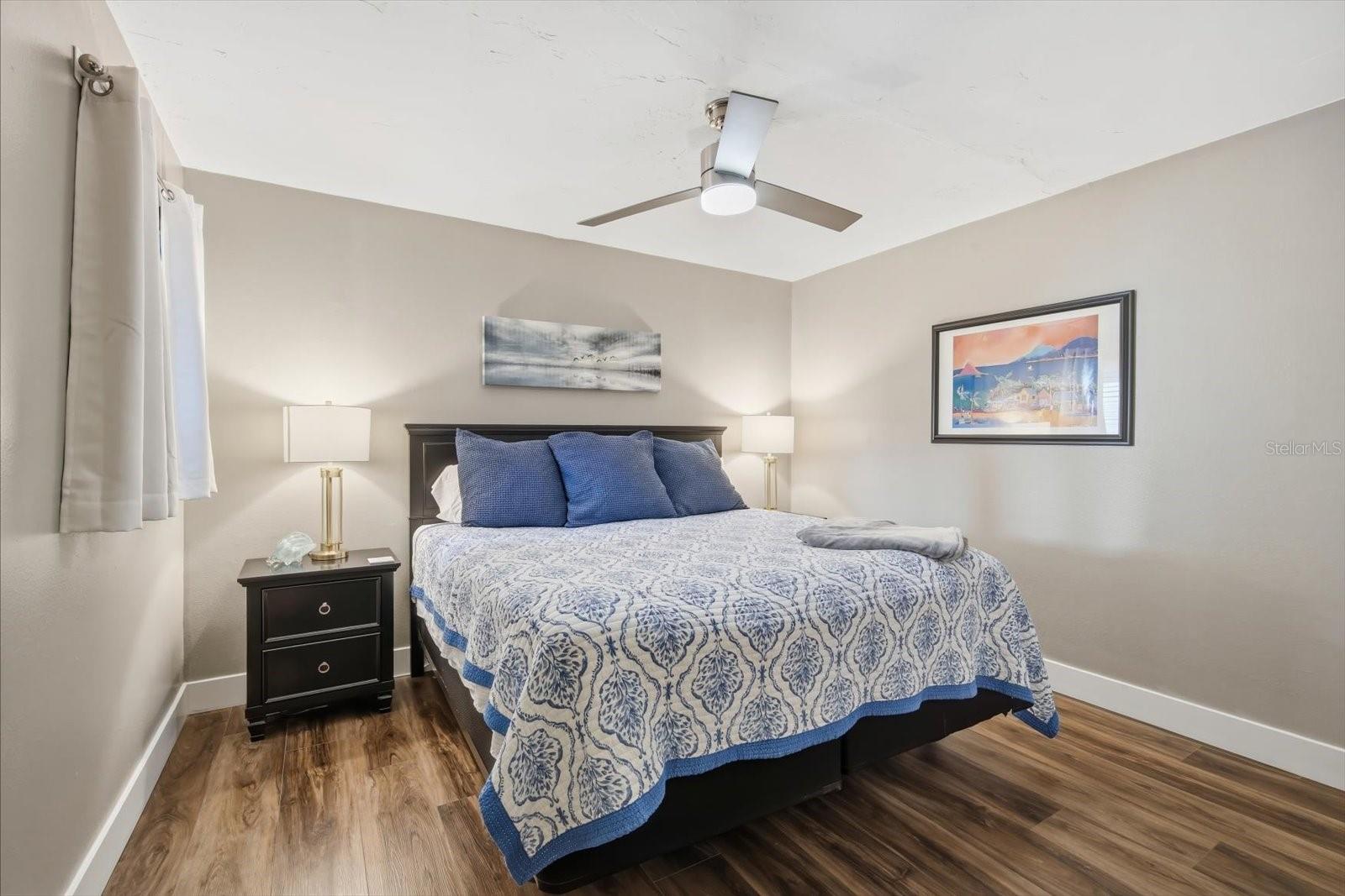 3705 E BAY DR #117, HOLMES BEACH, FL, 34217