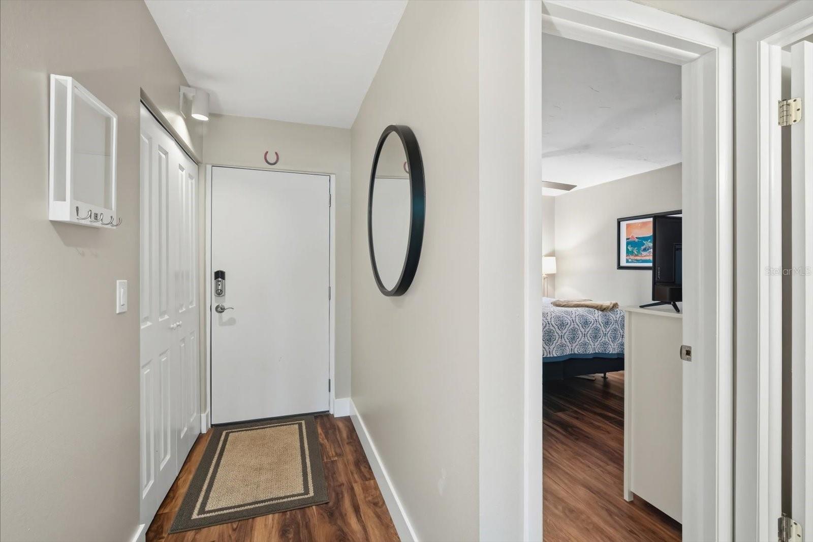 3705 E BAY DR #117, HOLMES BEACH, FL, 34217