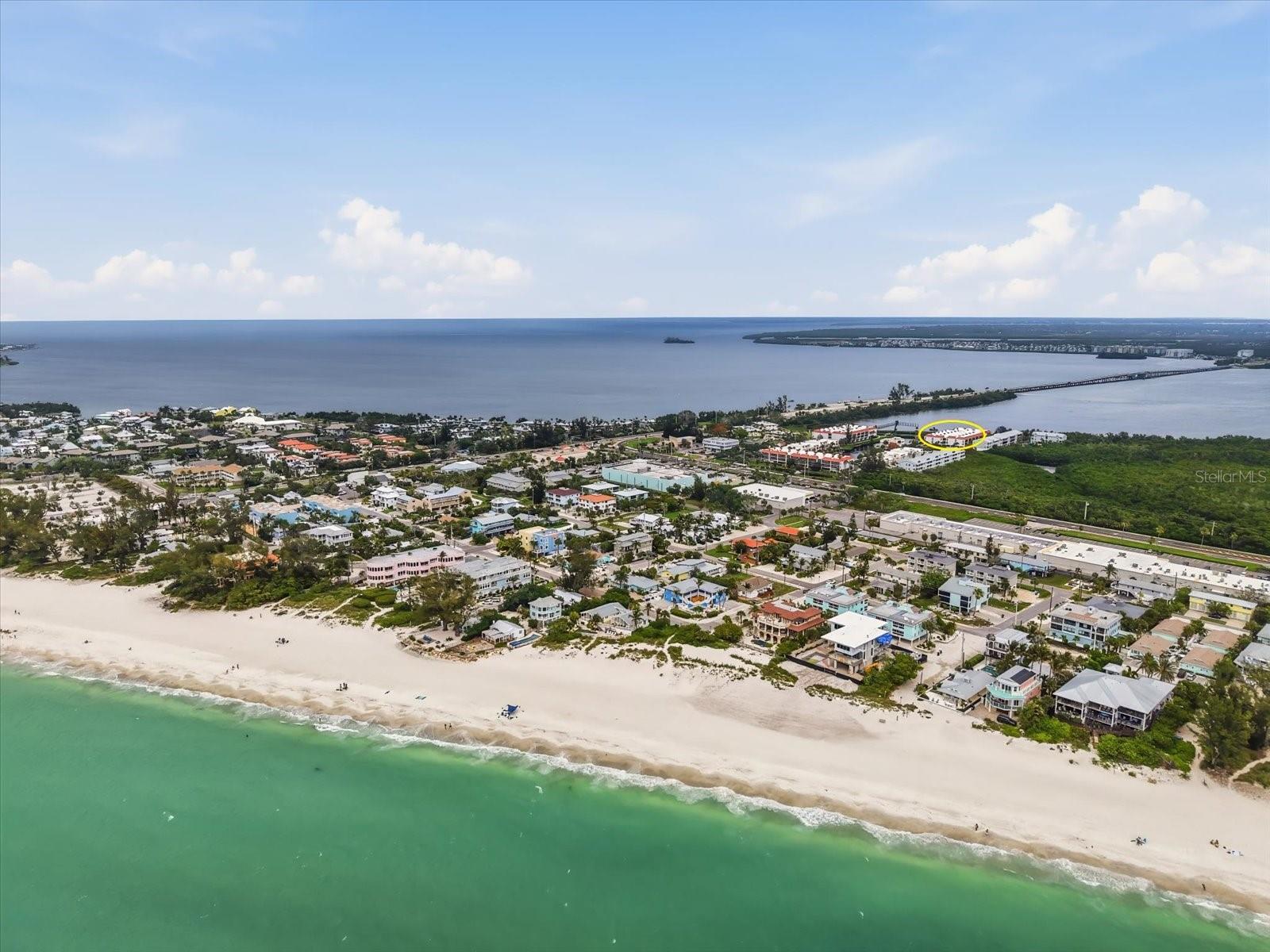 3705 E BAY DR #117, HOLMES BEACH, FL, 34217