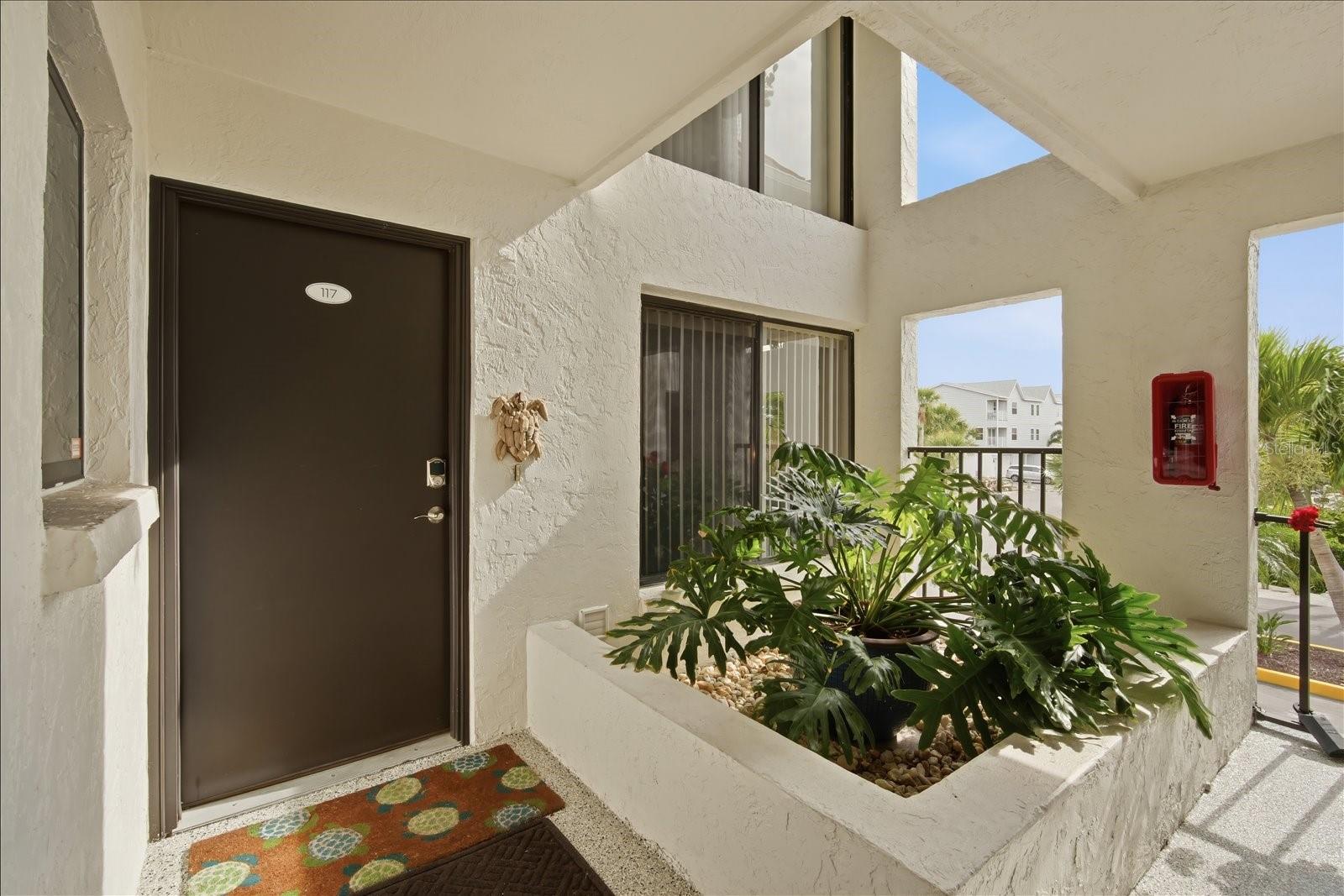 3705 E BAY DR #117, HOLMES BEACH, FL, 34217