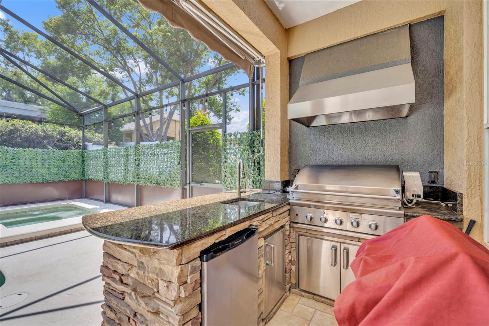 2518 EMERALD TREE LN, APOPKA, FL, 32712