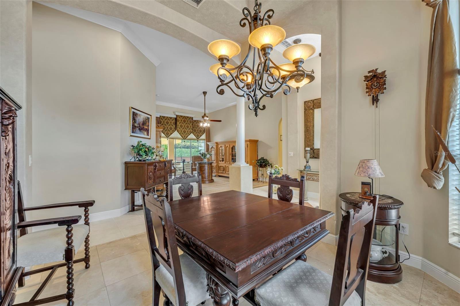 2518 EMERALD TREE LN, APOPKA, FL, 32712