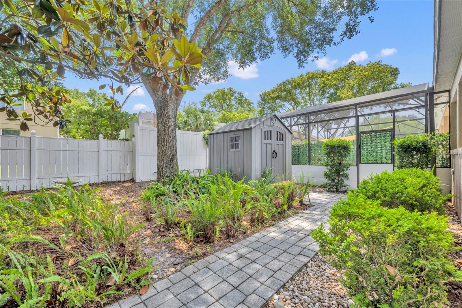 2518 EMERALD TREE LN, APOPKA, FL, 32712
