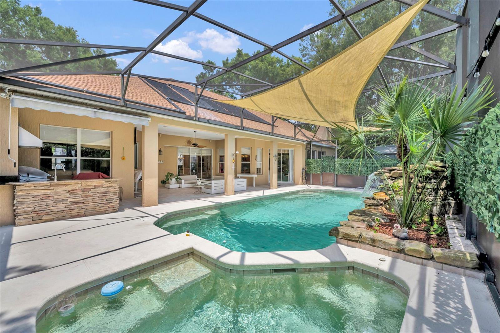 2518 EMERALD TREE LN, APOPKA, FL, 32712
