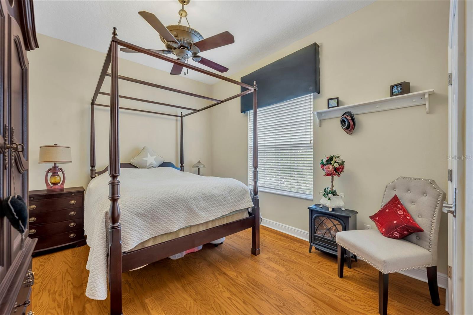2518 EMERALD TREE LN, APOPKA, FL, 32712