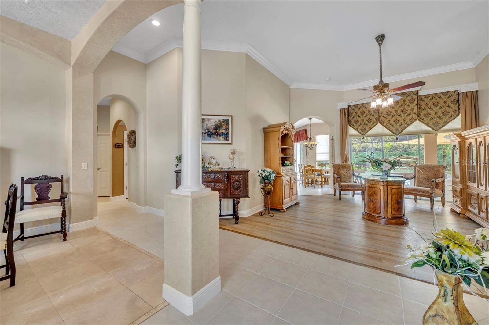 2518 EMERALD TREE LN, APOPKA, FL, 32712