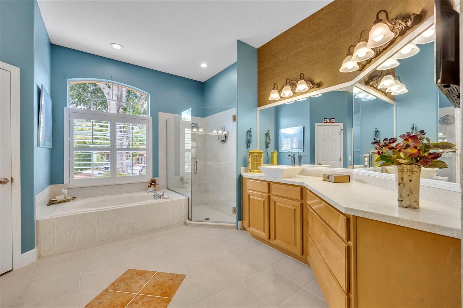 2518 EMERALD TREE LN, APOPKA, FL, 32712