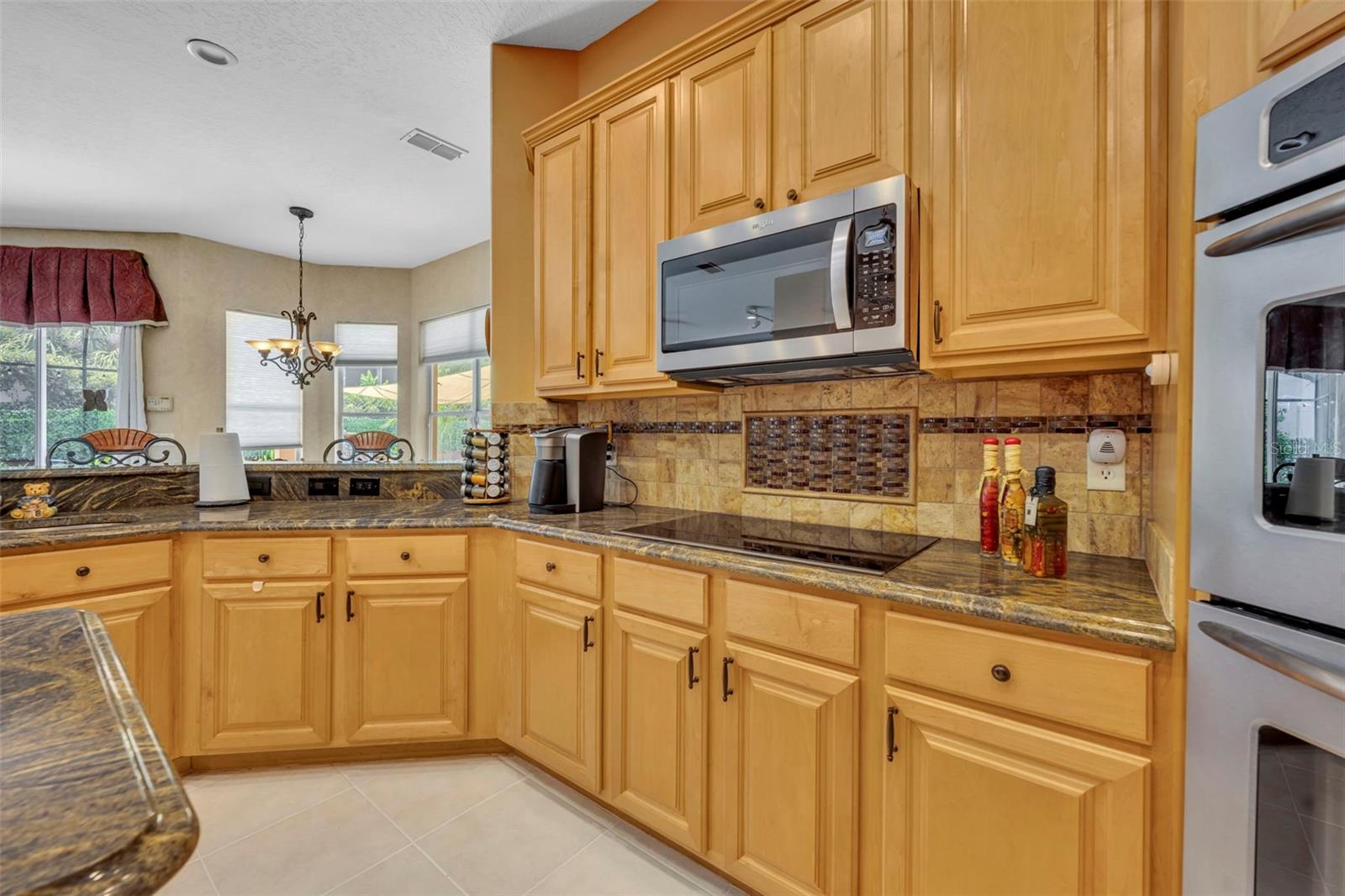 2518 EMERALD TREE LN, APOPKA, FL, 32712