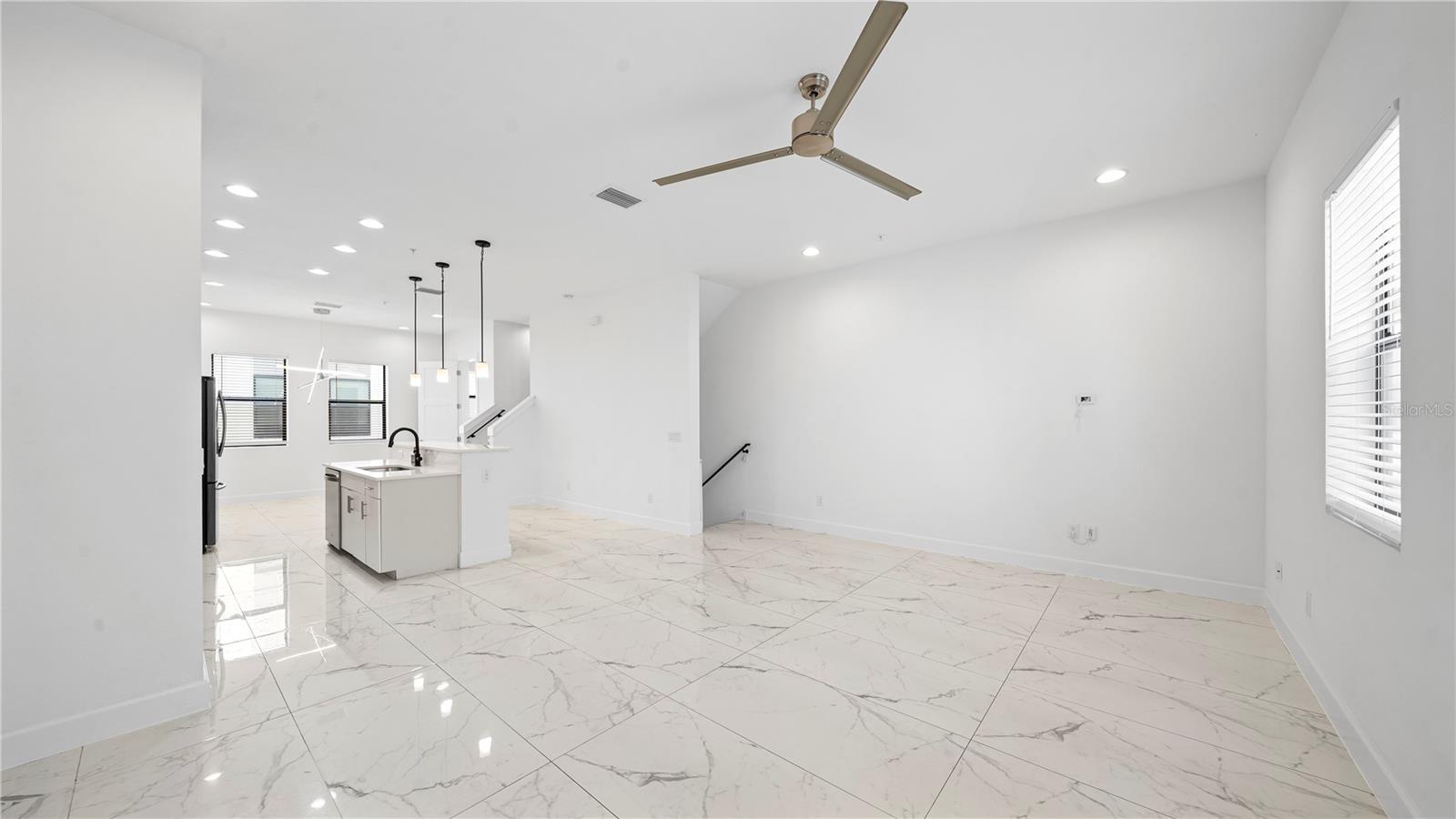1332 W GRAY ST #3, TAMPA, FL, 33606