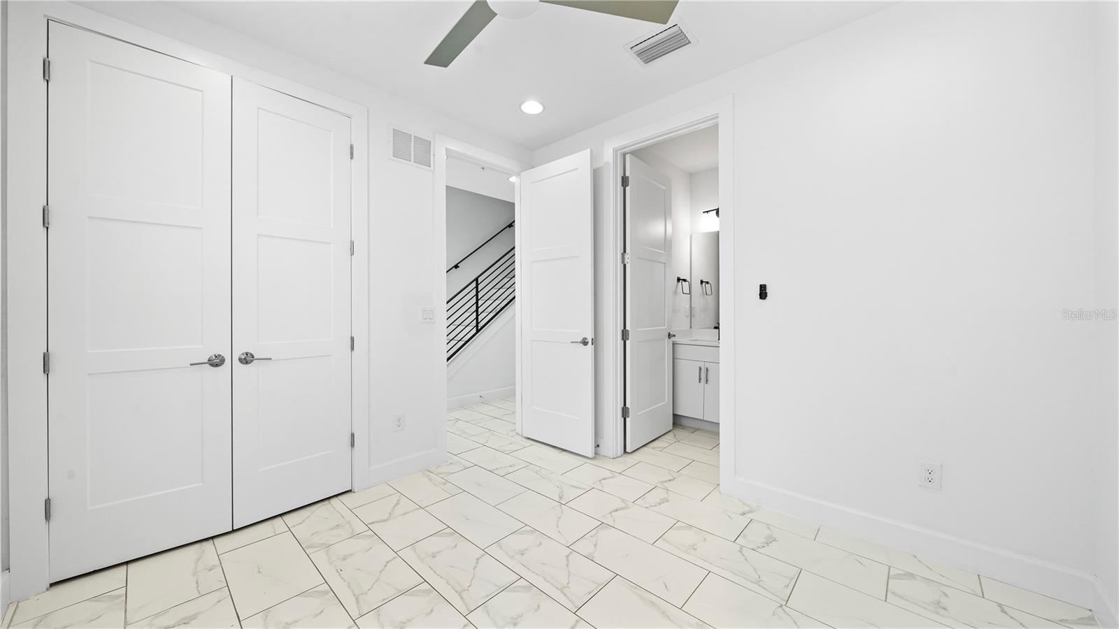1332 W GRAY ST #3, TAMPA, FL, 33606