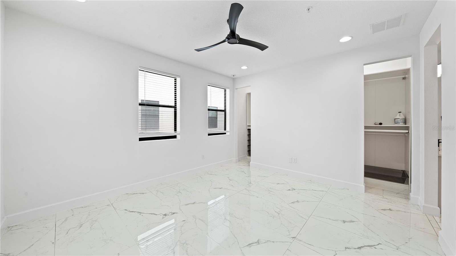 1332 W GRAY ST #3, TAMPA, FL, 33606