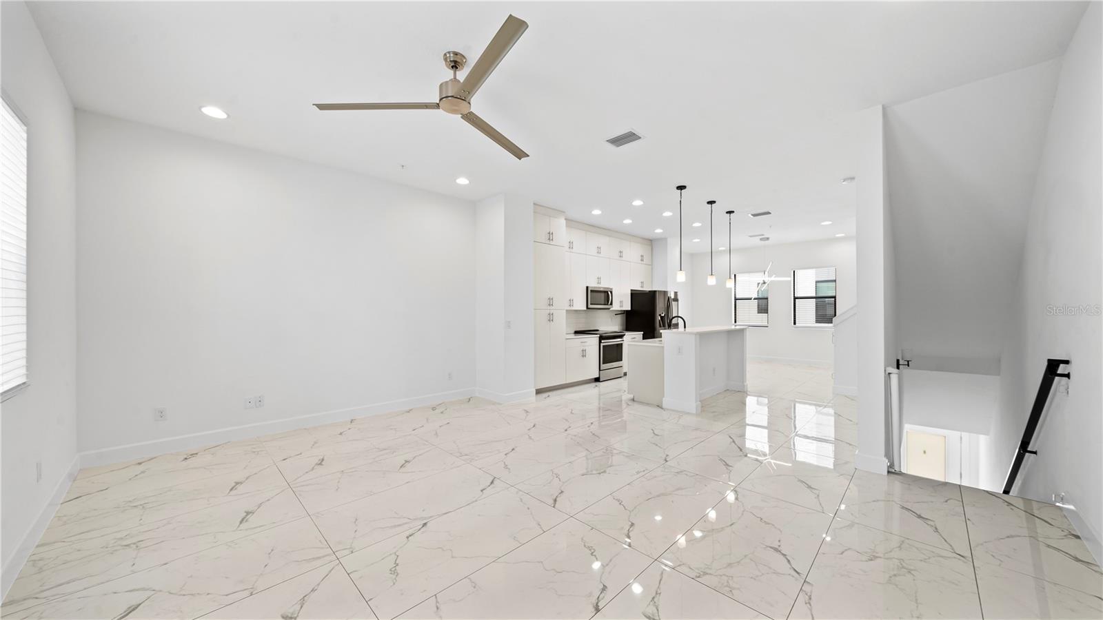 1332 W GRAY ST #3, TAMPA, FL, 33606