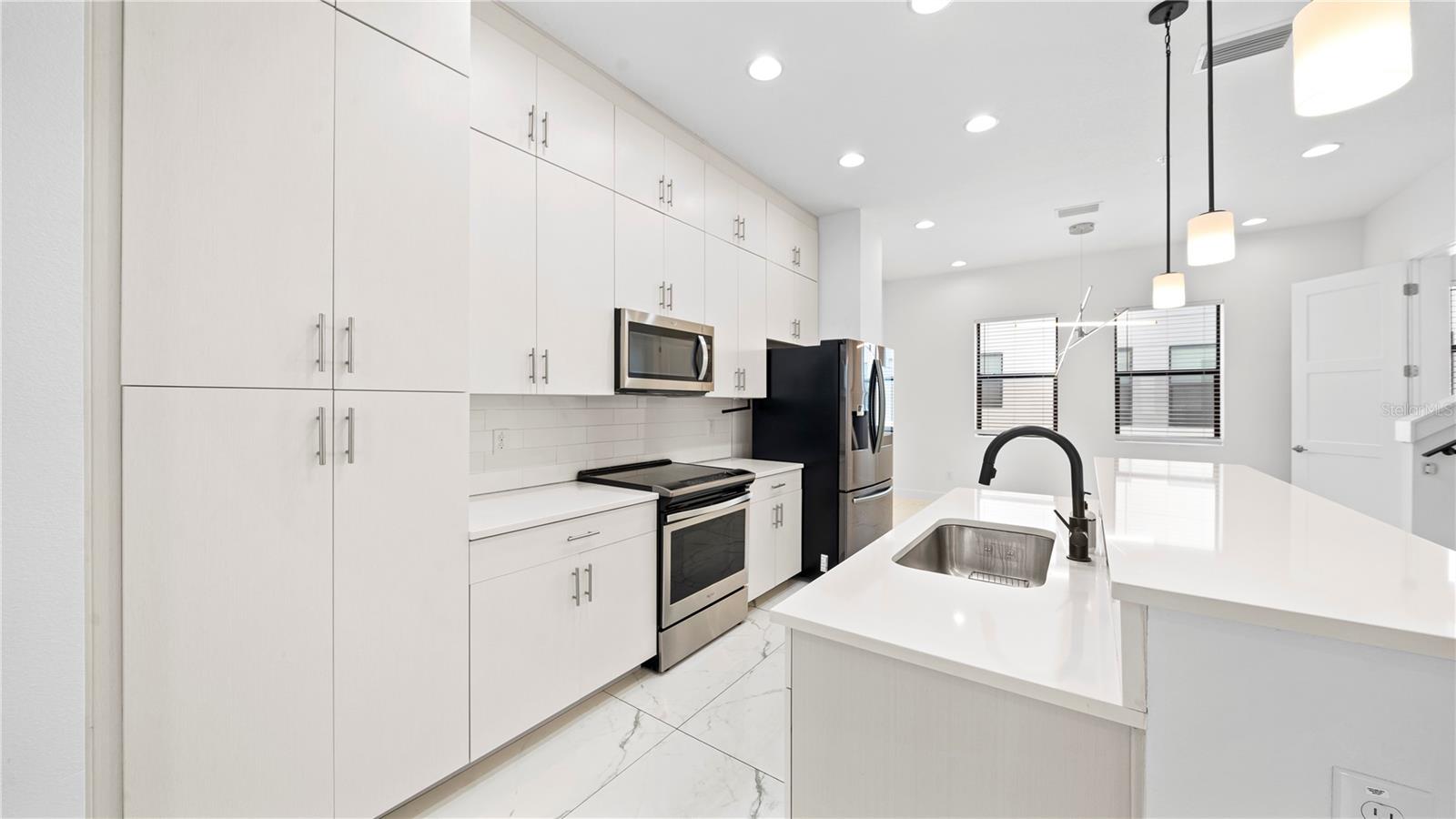 1332 W GRAY ST #3, TAMPA, FL, 33606