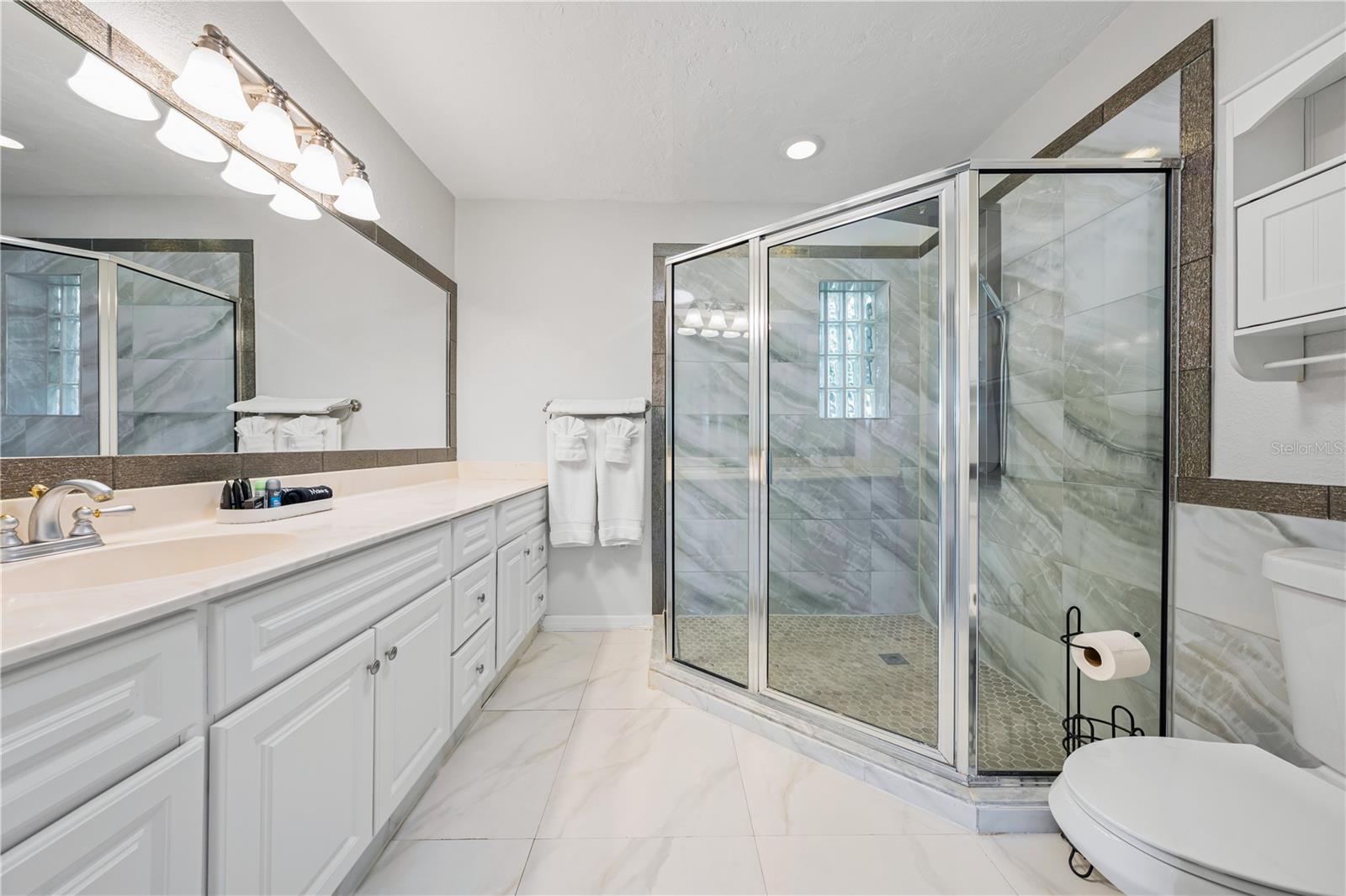 3524 S SCHOOL AVE, SARASOTA, FL, 34239