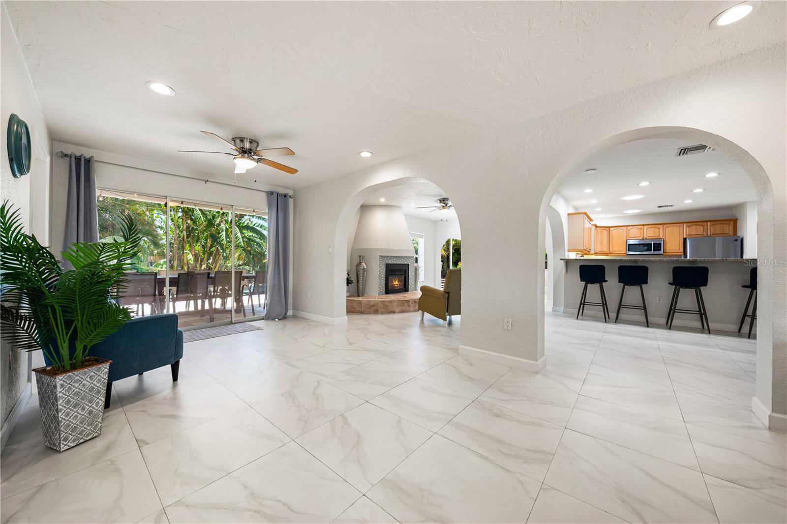 3524 S SCHOOL AVE, SARASOTA, FL, 34239