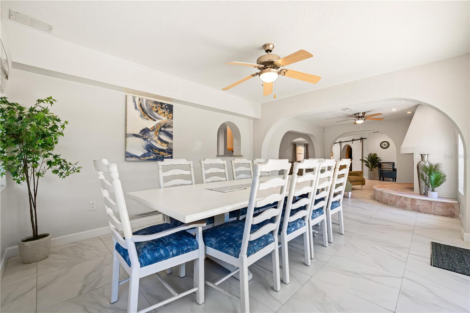 3524 S SCHOOL AVE, SARASOTA, FL, 34239