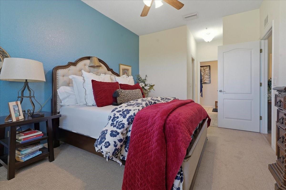 819 FAIRWAYCOVE LN #204, BRADENTON, FL, 34212