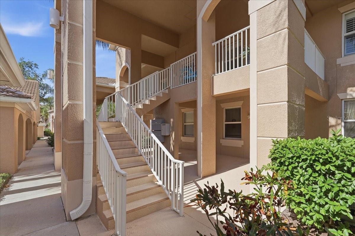 819 FAIRWAYCOVE LN #204, BRADENTON, FL, 34212