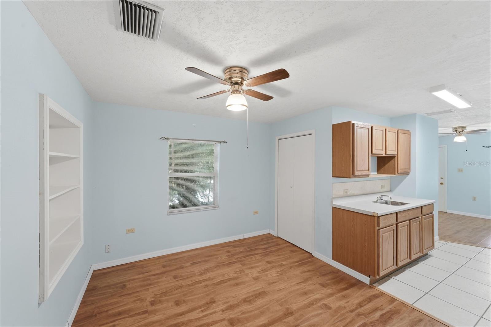 2101 E GRANT AVE, ORLANDO, FL, 32806
