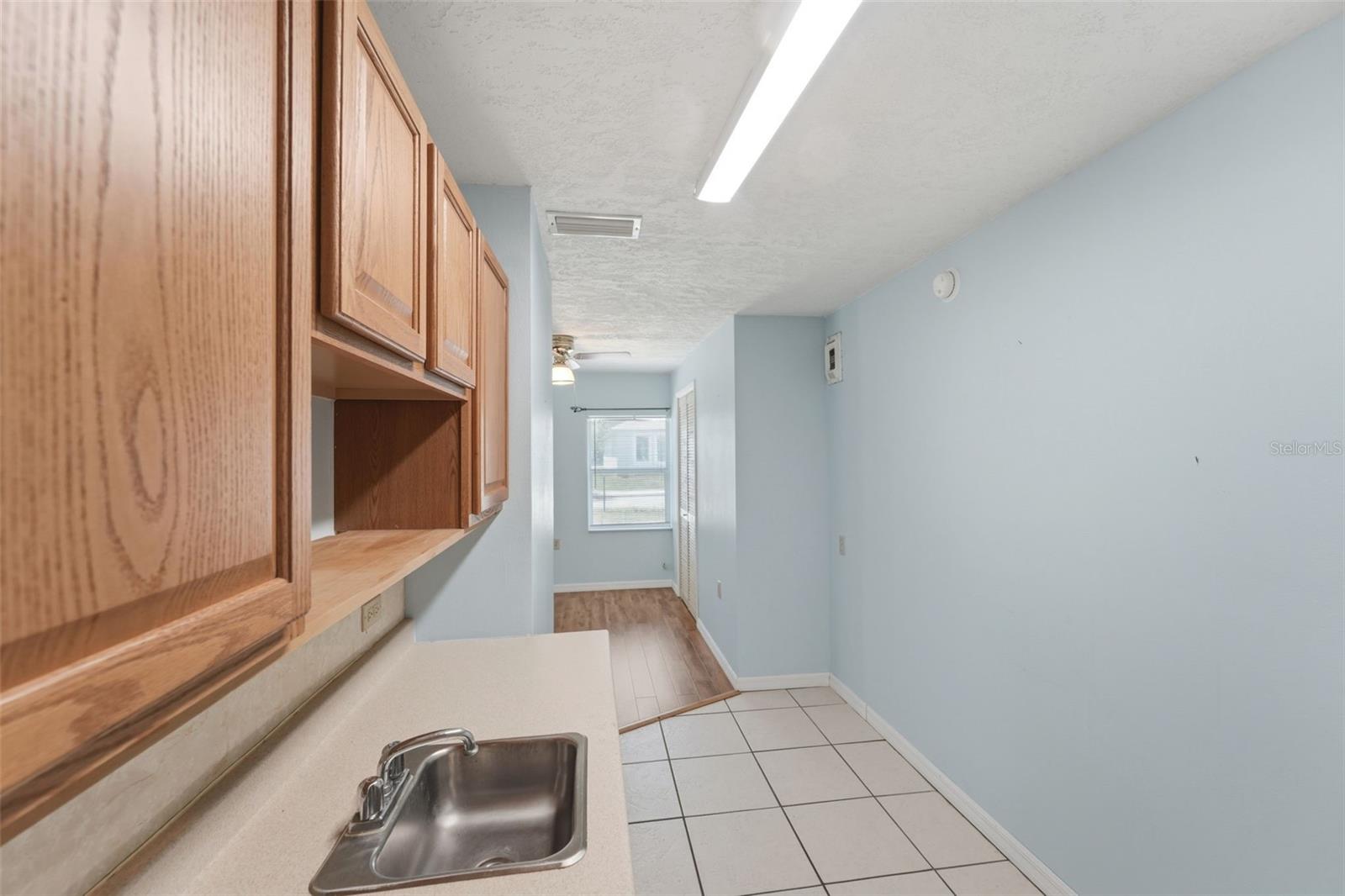 2101 E GRANT AVE, ORLANDO, FL, 32806