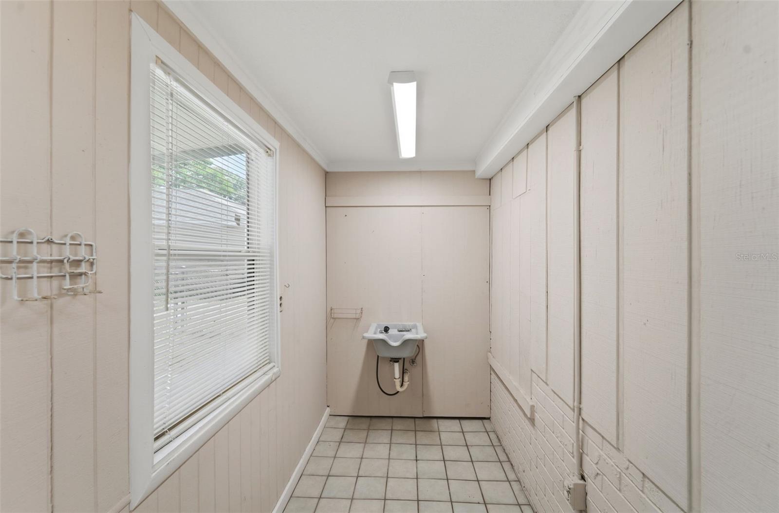 2101 E GRANT AVE, ORLANDO, FL, 32806