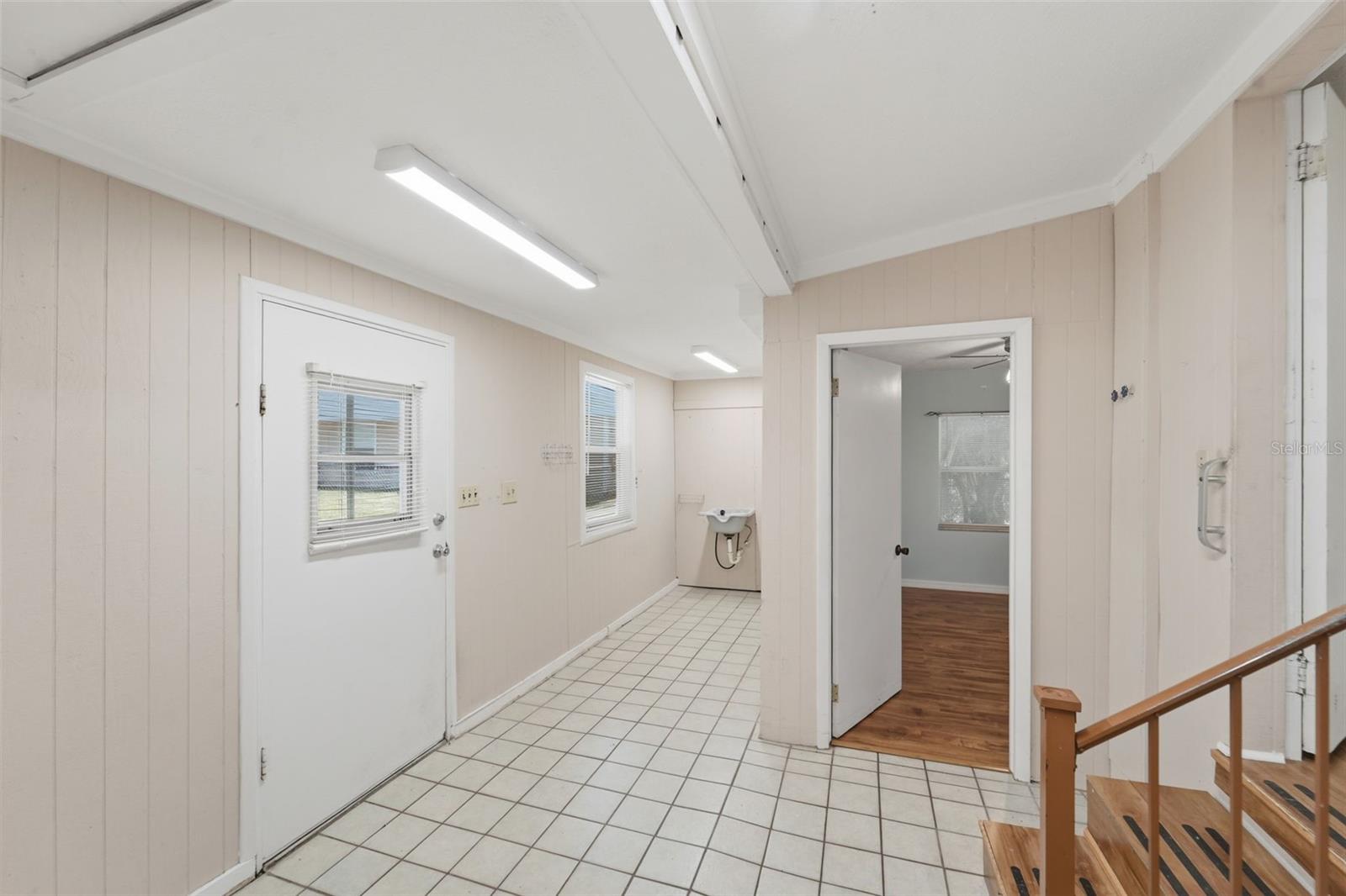 2101 E GRANT AVE, ORLANDO, FL, 32806