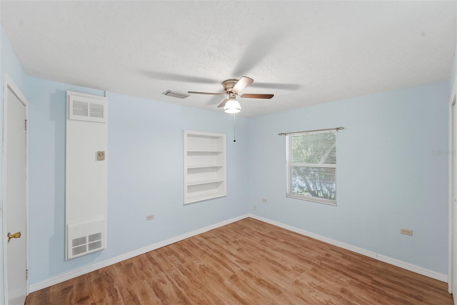 2101 E GRANT AVE, ORLANDO, FL, 32806