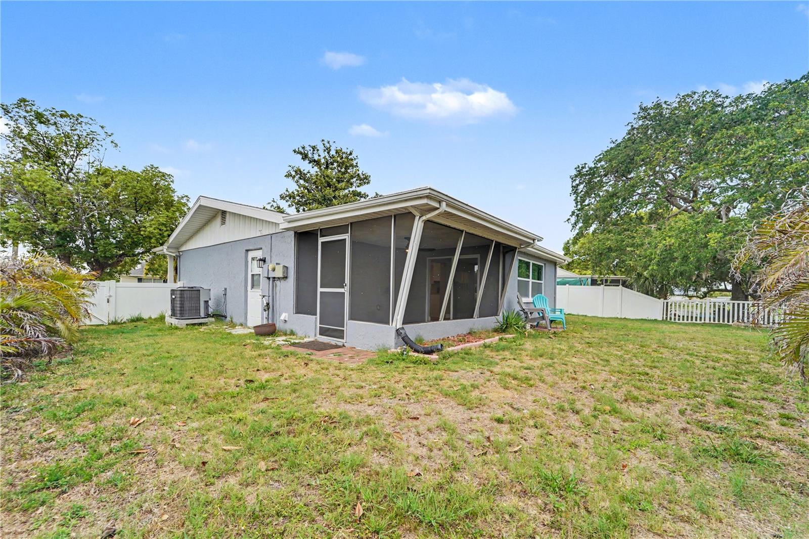 3528 ROCK ROYAL DR, HOLIDAY, FL, 34691