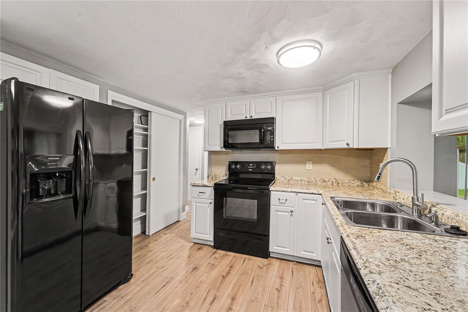 3528 ROCK ROYAL DR, HOLIDAY, FL, 34691