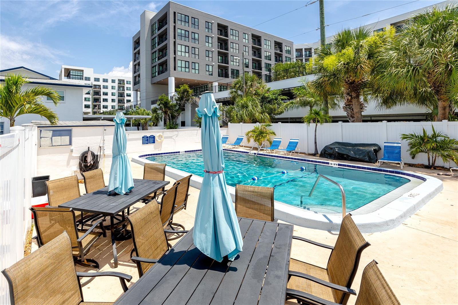 4340 37TH ST S #6, ST PETERSBURG, FL, 33711
