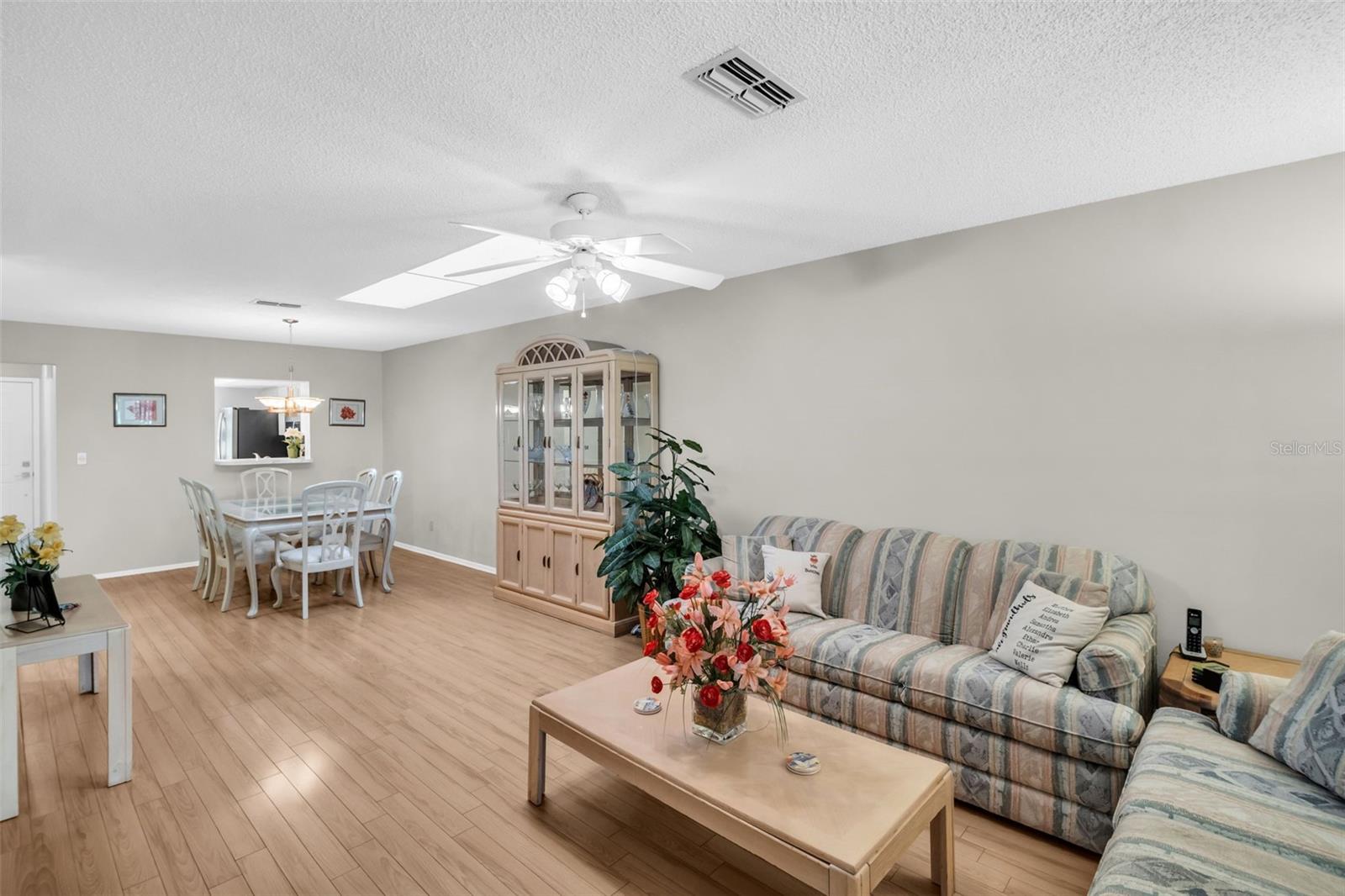 860 MACLAREN DR N #B, PALM HARBOR, FL, 34684