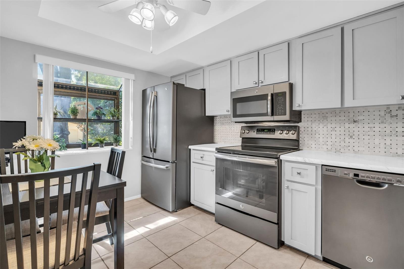 860 MACLAREN DR N #B, PALM HARBOR, FL, 34684